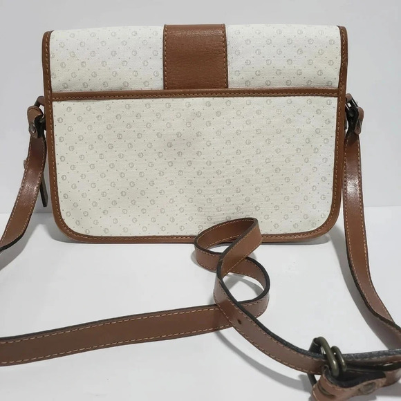 Vintage White/Brown leather  crossbody/Shoulder Bag. - Picture 2 of 13